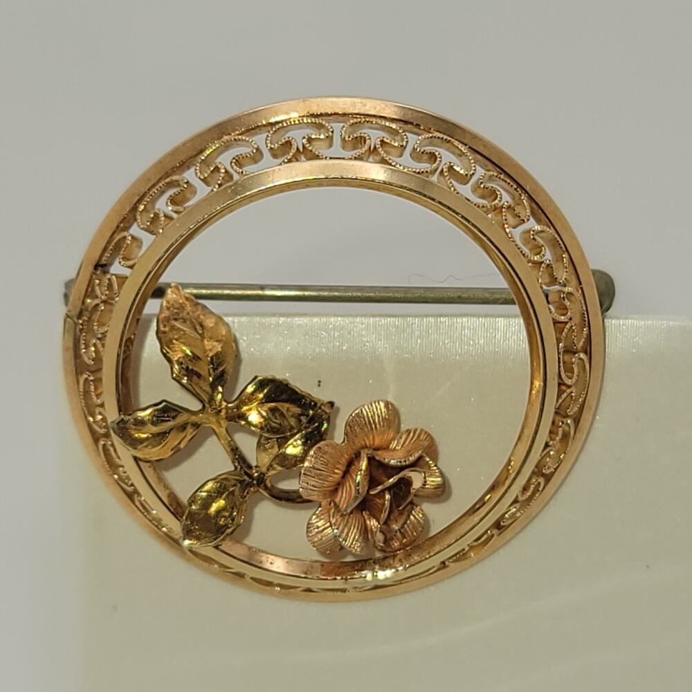 Vintage Krementz 14K Gold Overlay Rose Circle Brooch Pin - Picture 8 of 9